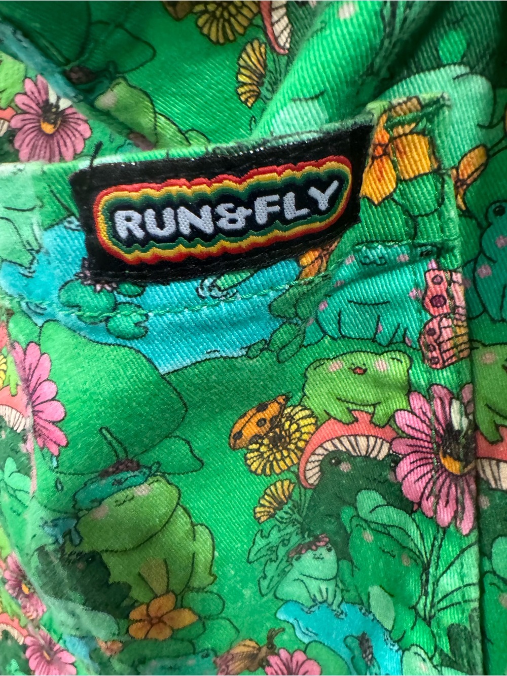 Run & Fly Frog Print Dungarees Overalls Green Cottagecore XXL - Picture 3 of 16